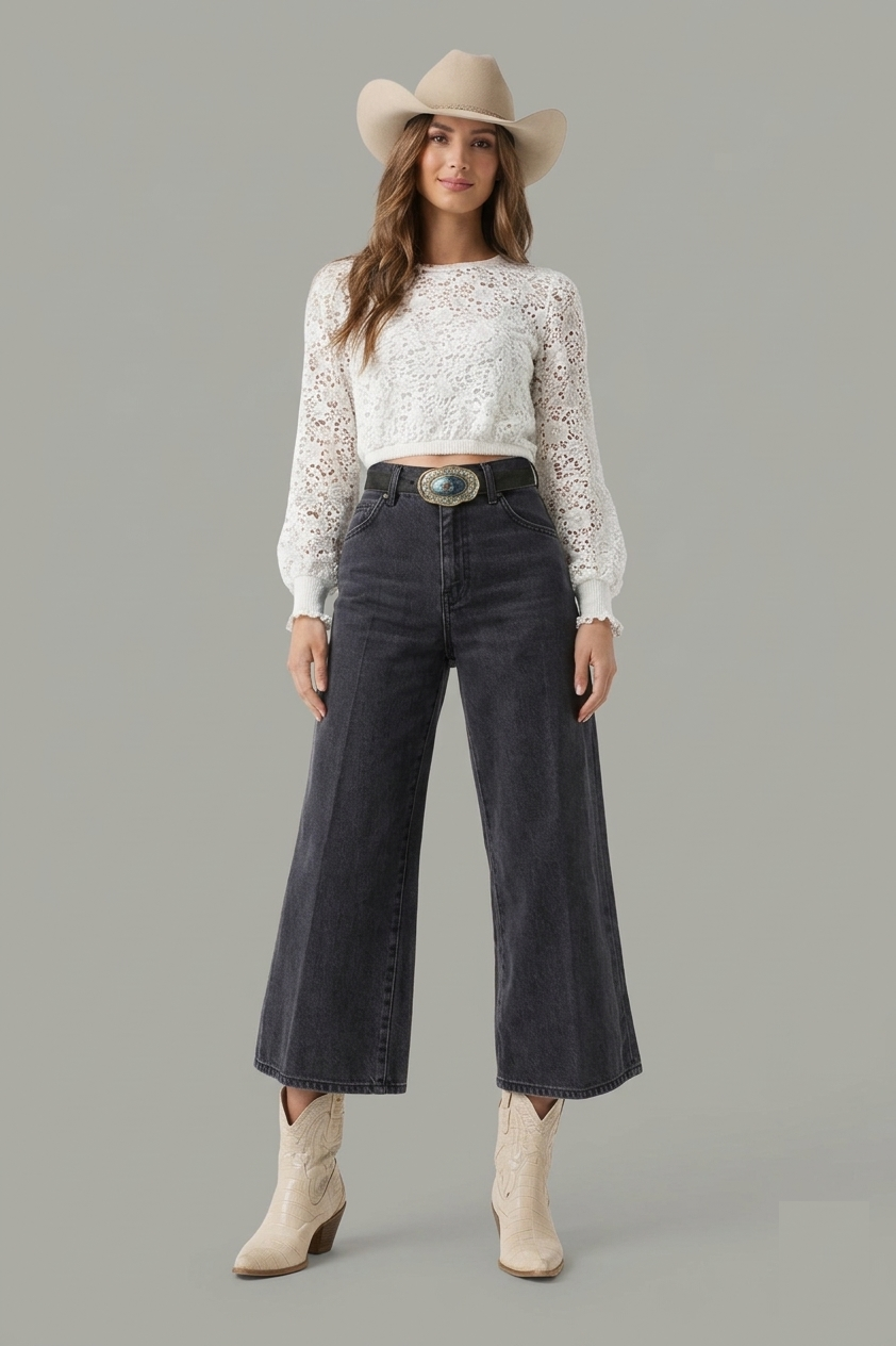 Cropped Wide Leg Jeans